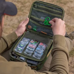 Trakker DPM Tackle Tasche, Kompakt 14 Trakker DPM Tackle Tasche, Kompakt -Fishing Verkaufe ad trakker compact tackle bag dpm lifestyle 2