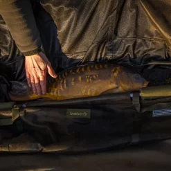 Trakker Sanctuary V2, Rückhalte- & Wiegeschlinge -Fishing Verkaufe trakker sanctuary retention sling v2 1