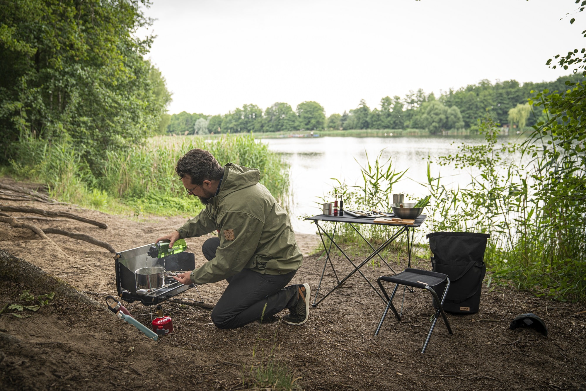 Fishing Verkaufe -Fishing Verkaufe P741080 campfire table thommy hetzel 2020 01 min